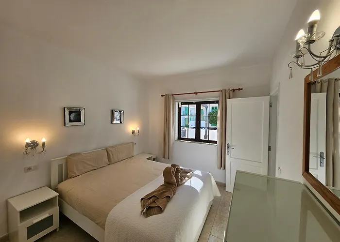 Casa Sanwasy Playa Bastian Apartamento *