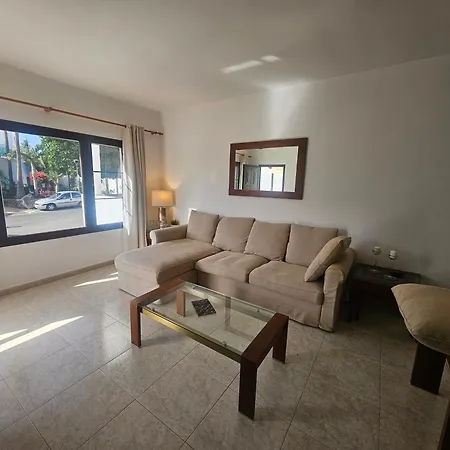 Casa Sanwasy Playa Bastian * 코스타 테기세