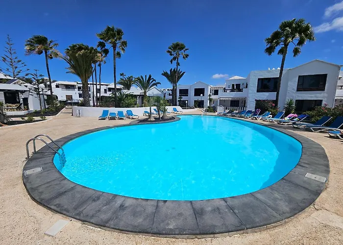 Casa Sanwasy Playa Bastian * 코스타 테기세